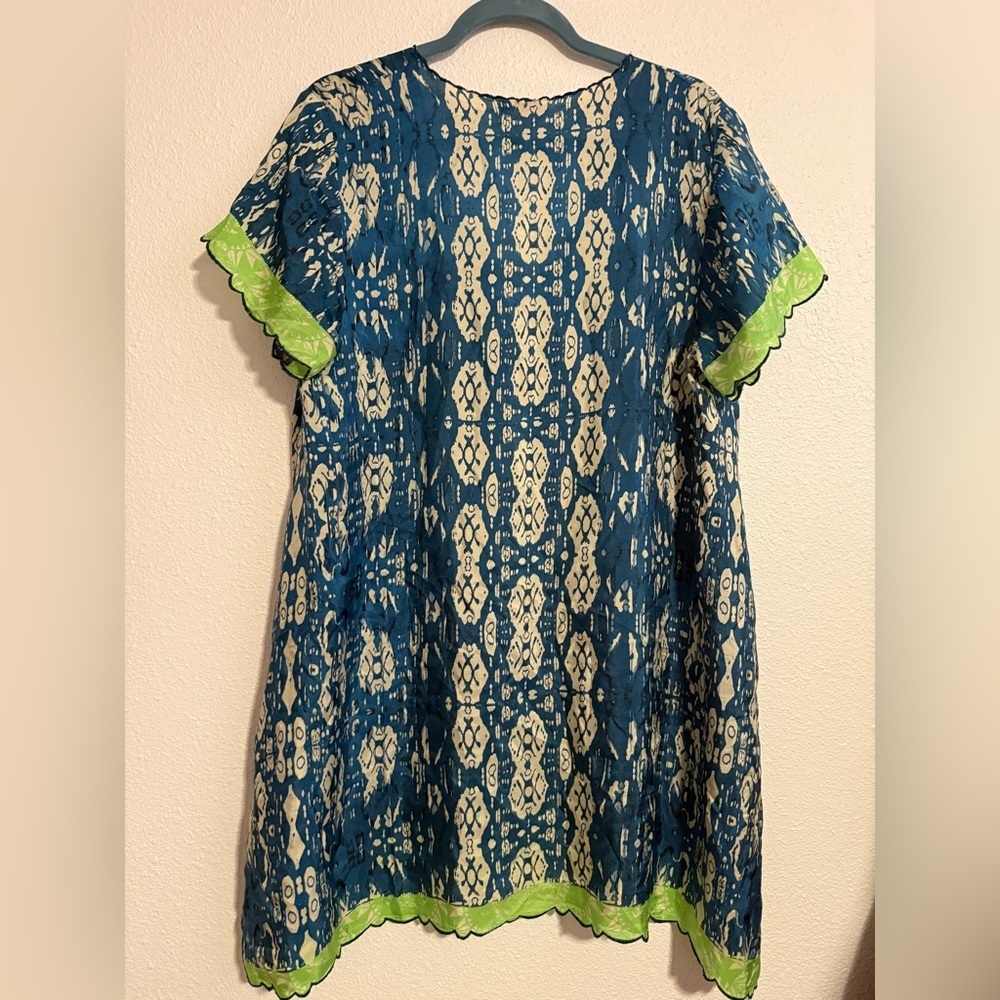 Johnny Was Puente Silk Tunic Geometric Print Top - Picture 7 of 9